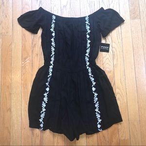 NWT Off the shoulder romper with floral embroidered detail